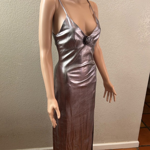 Emerson Lang Metallic look Formal Maxi Dress SZ M NWT - Picture 2 of 10